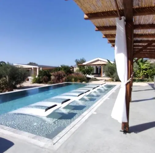 Nafplio Lodge
