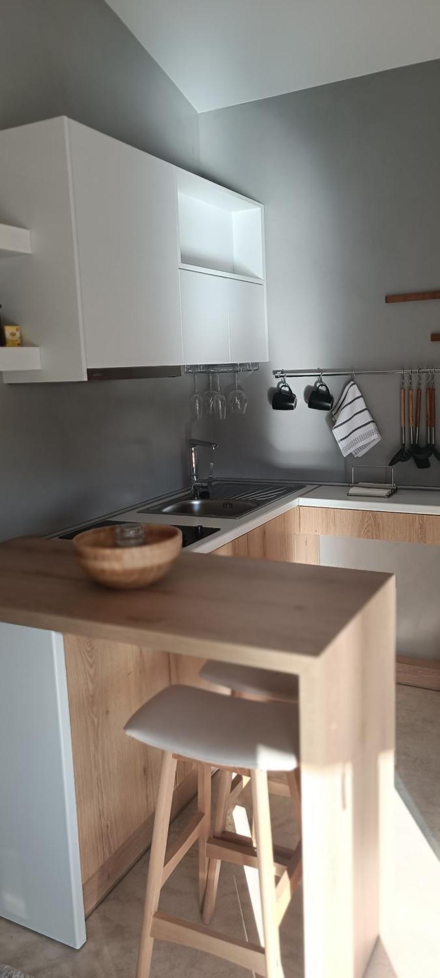 Nafplio Lodge *