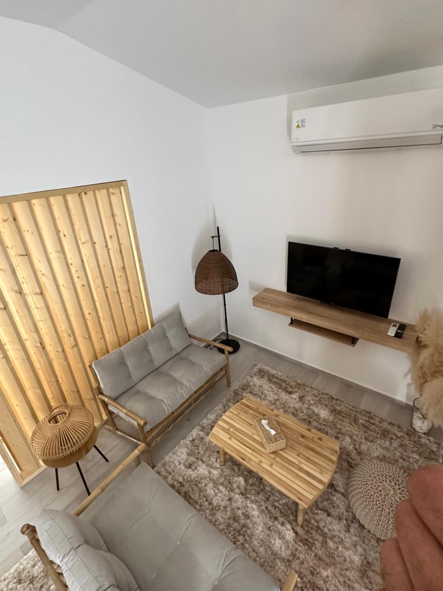 Nafplio Lodge